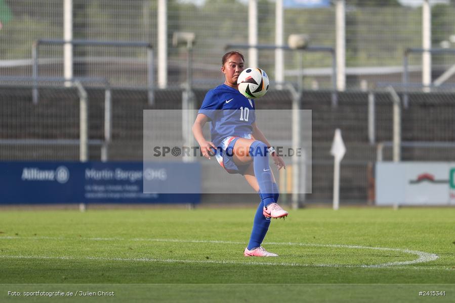 Stadion am Schönbusch, Aschaffenburg, 09.06.2024, sport, action, DFB, Fussball, Juniorinnen, Womens U16, Länderspiel, GER, USA, Deutschland - Bild-ID: 2415341