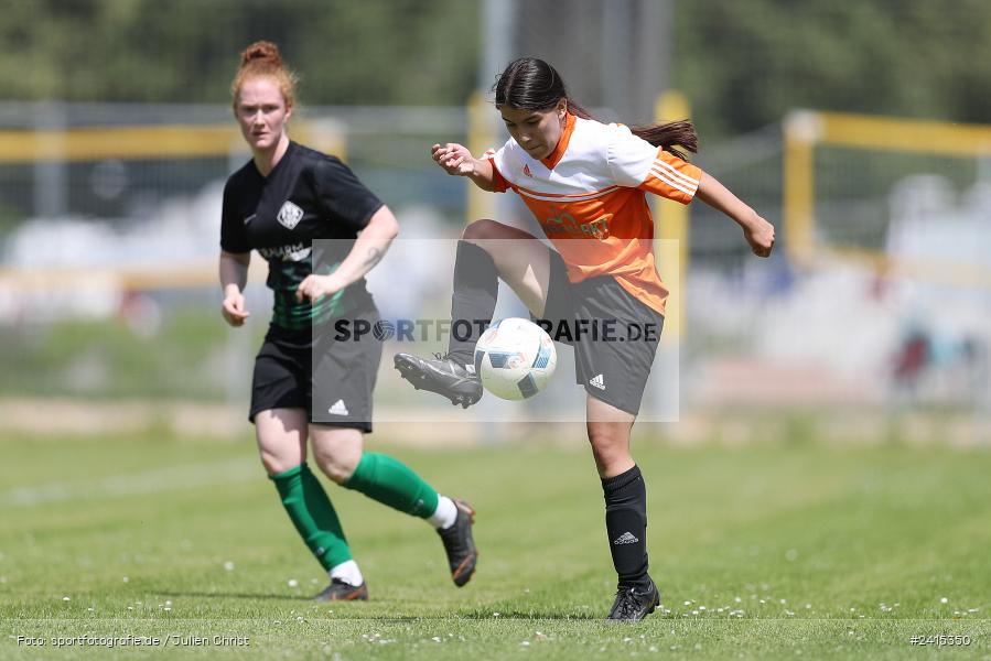 Sportgelände, Karlstadt, 09.06.2024, sport, action, BFV, Fussball, Bezirksliga Frauen 01, FVK, (SG)SV Großwallstadt/Elsenfeld, FV Karlstadt - Bild-ID: 2415350 Sportgelände, Karlstadt, 09.06.2024, sport, action, BFV, Fussball, Bezirksliga Frauen 01, FVK, (SG)SV Großwallstadt/Elsenfeld, FV Karlstadt - Bild-ID: 2415350