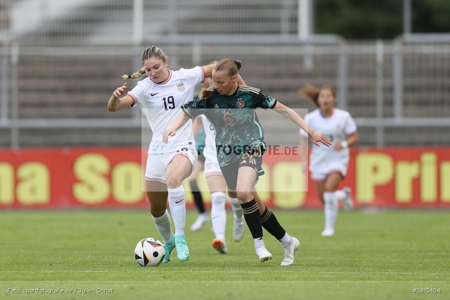Stadion am Schönbusch, Aschaffenburg, 11.06.2024, sport, action, DFB, Fussball, Juniorinnen, Womens U16, Länderspiel, GER, USA, Deutschland - Bild-ID: 2415404 Stadion am Schönbusch, Aschaffenburg, 11.06.2024, sport, action, DFB, Fussball, Juniorinnen, Womens U16, Länderspiel, GER, USA, Deutschland - Bild-ID: 2415404