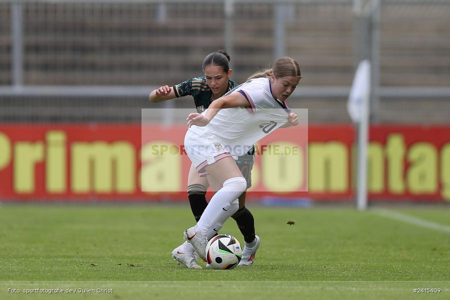 Stadion am Schönbusch, Aschaffenburg, 11.06.2024, sport, action, DFB, Fussball, Juniorinnen, Womens U16, Länderspiel, GER, USA, Deutschland - Bild-ID: 2415409 Stadion am Schönbusch, Aschaffenburg, 11.06.2024, sport, action, DFB, Fussball, Juniorinnen, Womens U16, Länderspiel, GER, USA, Deutschland - Bild-ID: 2415409