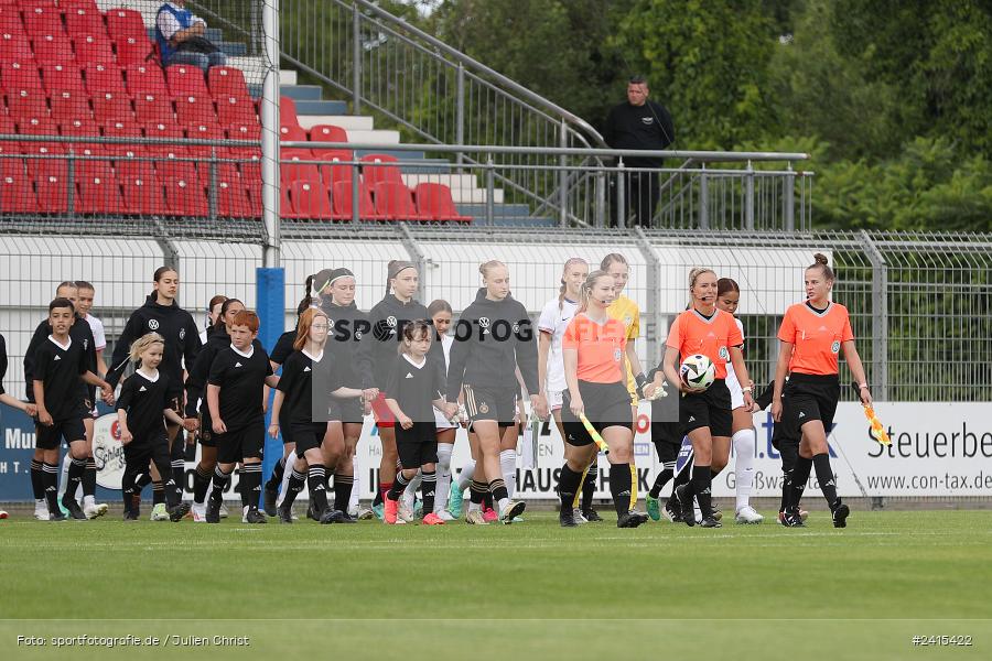 Stadion am Schönbusch, Aschaffenburg, 11.06.2024, sport, action, DFB, Fussball, Juniorinnen, Womens U16, Länderspiel, GER, USA, Deutschland - Bild-ID: 2415422