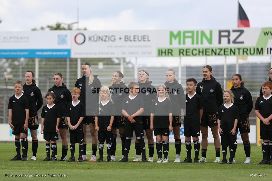 Stadion am Schönbusch, Aschaffenburg, 11.06.2024, sport, action, DFB, Fussball, Juniorinnen, Womens U16, Länderspiel, GER, USA, Deutschland - Bild-ID: 2415433 Stadion am Schönbusch, Aschaffenburg, 11.06.2024, sport, action, DFB, Fussball, Juniorinnen, Womens U16, Länderspiel, GER, USA, Deutschland - Bild-ID: 2415433