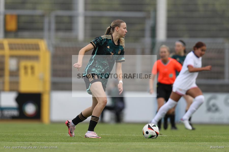 Stadion am Schönbusch, Aschaffenburg, 11.06.2024, sport, action, DFB, Fussball, Juniorinnen, Womens U16, Länderspiel, GER, USA, Deutschland - Bild-ID: 2415459 Stadion am Schönbusch, Aschaffenburg, 11.06.2024, sport, action, DFB, Fussball, Juniorinnen, Womens U16, Länderspiel, GER, USA, Deutschland - Bild-ID: 2415459