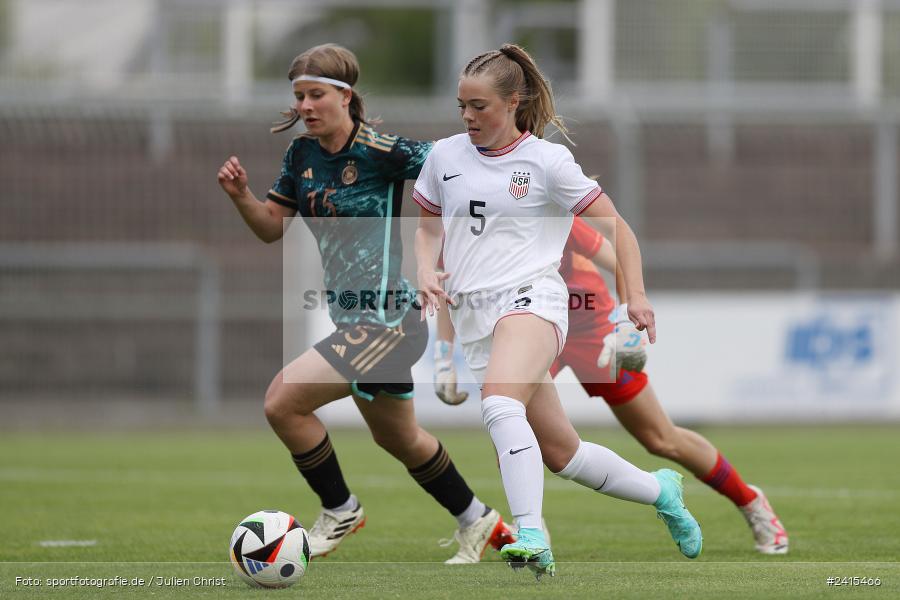 Stadion am Schönbusch, Aschaffenburg, 11.06.2024, sport, action, DFB, Fussball, Juniorinnen, Womens U16, Länderspiel, GER, USA, Deutschland - Bild-ID: 2415466 Stadion am Schönbusch, Aschaffenburg, 11.06.2024, sport, action, DFB, Fussball, Juniorinnen, Womens U16, Länderspiel, GER, USA, Deutschland - Bild-ID: 2415466