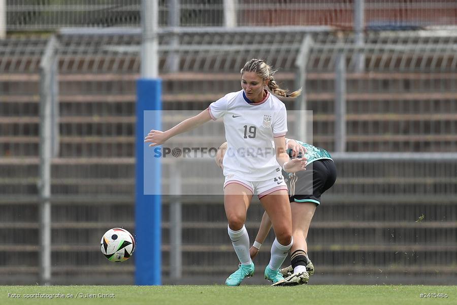 Stadion am Schönbusch, Aschaffenburg, 11.06.2024, sport, action, DFB, Fussball, Juniorinnen, Womens U16, Länderspiel, GER, USA, Deutschland - Bild-ID: 2415486 Stadion am Schönbusch, Aschaffenburg, 11.06.2024, sport, action, DFB, Fussball, Juniorinnen, Womens U16, Länderspiel, GER, USA, Deutschland - Bild-ID: 2415486