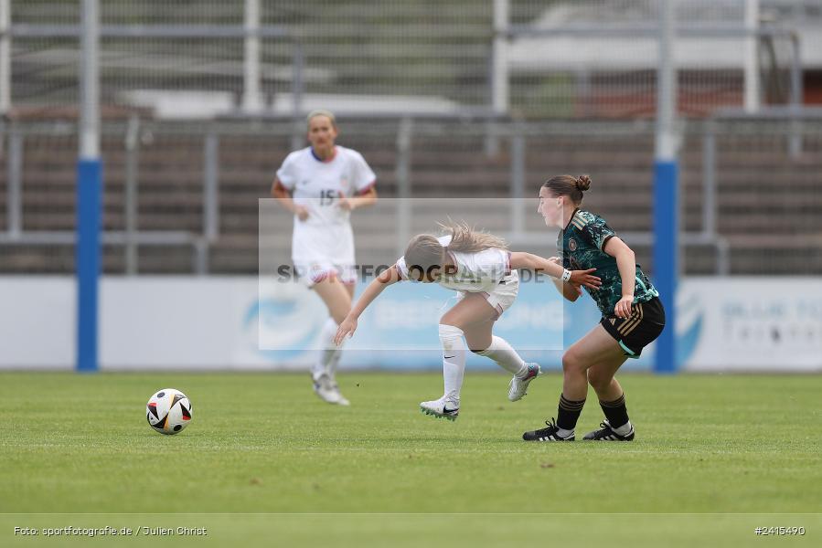 Stadion am Schönbusch, Aschaffenburg, 11.06.2024, sport, action, DFB, Fussball, Juniorinnen, Womens U16, Länderspiel, GER, USA, Deutschland - Bild-ID: 2415490