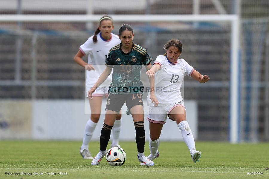 Stadion am Schönbusch, Aschaffenburg, 11.06.2024, sport, action, DFB, Fussball, Juniorinnen, Womens U16, Länderspiel, GER, USA, Deutschland - Bild-ID: 2415503 Stadion am Schönbusch, Aschaffenburg, 11.06.2024, sport, action, DFB, Fussball, Juniorinnen, Womens U16, Länderspiel, GER, USA, Deutschland - Bild-ID: 2415503