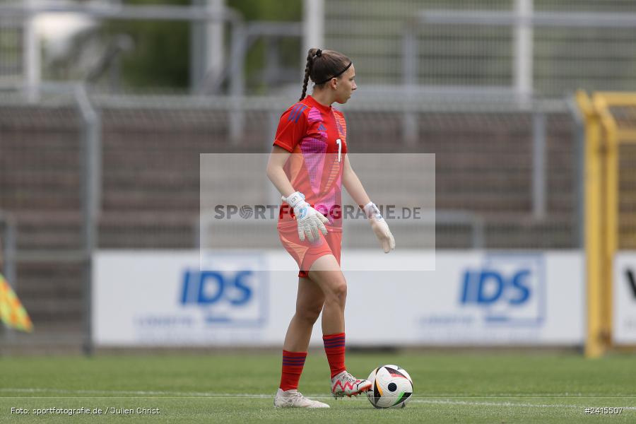 Stadion am Schönbusch, Aschaffenburg, 11.06.2024, sport, action, DFB, Fussball, Juniorinnen, Womens U16, Länderspiel, GER, USA, Deutschland - Bild-ID: 2415507