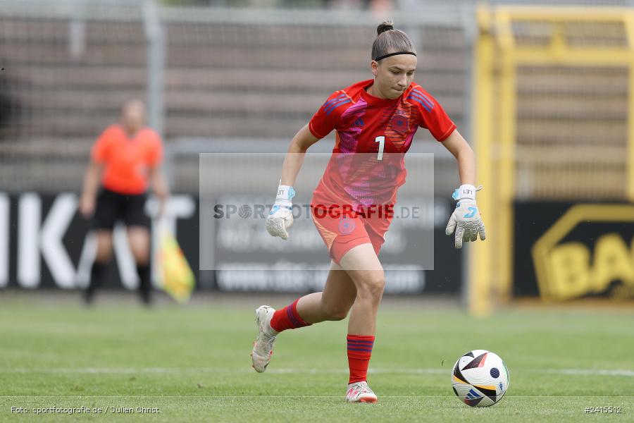 Stadion am Schönbusch, Aschaffenburg, 11.06.2024, sport, action, DFB, Fussball, Juniorinnen, Womens U16, Länderspiel, GER, USA, Deutschland - Bild-ID: 2415512
