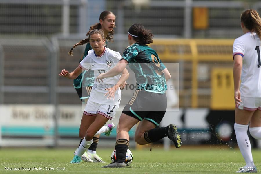 Stadion am Schönbusch, Aschaffenburg, 11.06.2024, sport, action, DFB, Fussball, Juniorinnen, Womens U16, Länderspiel, GER, USA, Deutschland - Bild-ID: 2415524 Stadion am Schönbusch, Aschaffenburg, 11.06.2024, sport, action, DFB, Fussball, Juniorinnen, Womens U16, Länderspiel, GER, USA, Deutschland - Bild-ID: 2415524