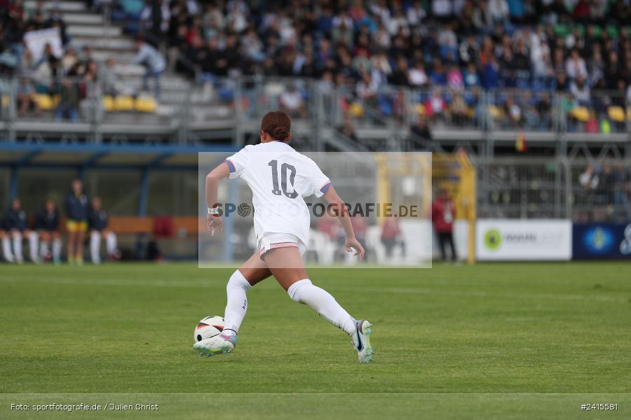 Stadion am Schönbusch, Aschaffenburg, 11.06.2024, sport, action, DFB, Fussball, Juniorinnen, Womens U16, Länderspiel, GER, USA, Deutschland - Bild-ID: 2415581