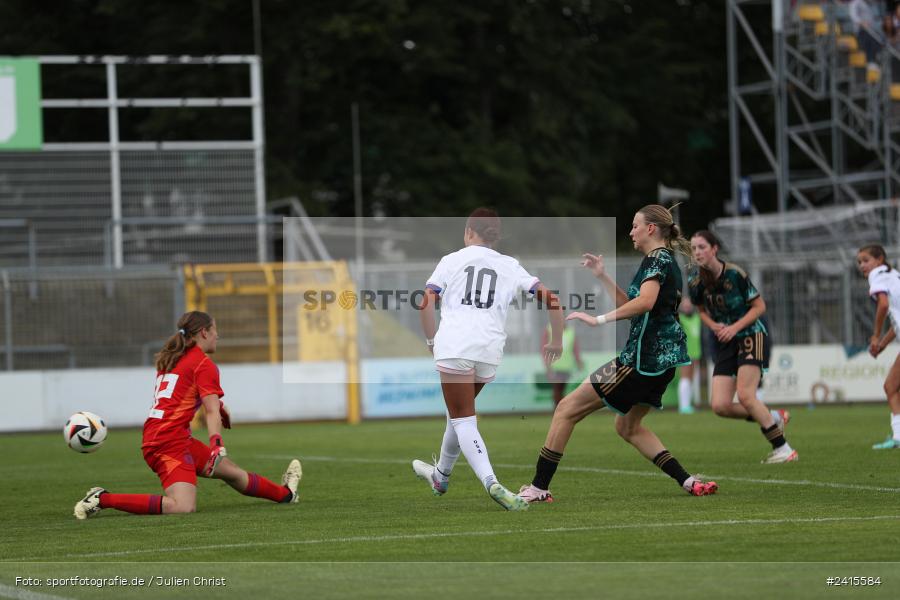 Stadion am Schönbusch, Aschaffenburg, 11.06.2024, sport, action, DFB, Fussball, Juniorinnen, Womens U16, Länderspiel, GER, USA, Deutschland - Bild-ID: 2415584