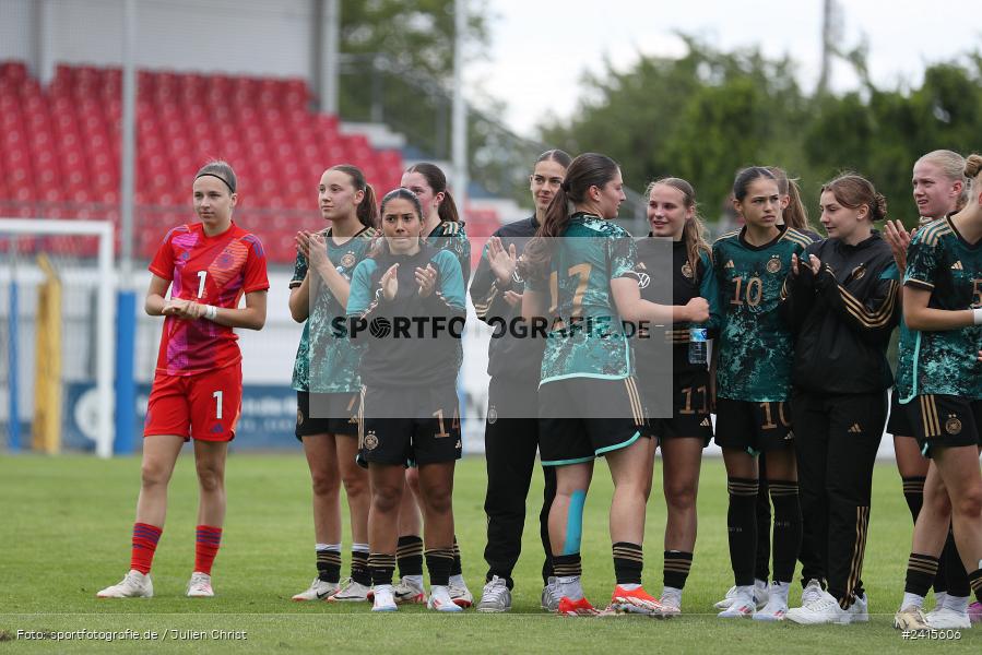 Stadion am Schönbusch, Aschaffenburg, 11.06.2024, sport, action, DFB, Fussball, Juniorinnen, Womens U16, Länderspiel, GER, USA, Deutschland - Bild-ID: 2415606