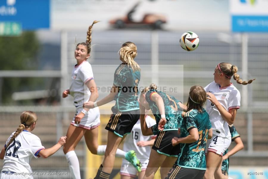 sport, action, Womens U16, USA, Stadion am Schönbusch, Länderspiel, Juniorinnen, GER, Fussball, Deutschland, DFB, Aschaffenburg, 11.06.2024 - Bild-ID: 2415618