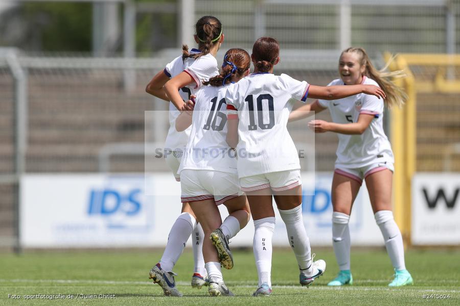 sport, action, Womens U16, USA, Stadion am Schönbusch, Länderspiel, Juniorinnen, GER, Fussball, Deutschland, DFB, Aschaffenburg, 11.06.2024 - Bild-ID: 2415624