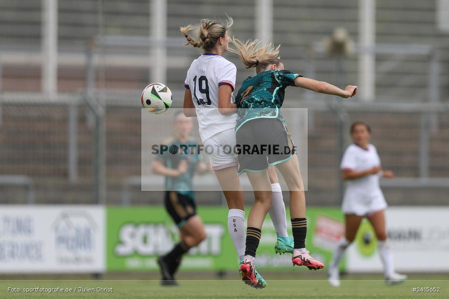 sport, action, Womens U16, USA, Stadion am Schönbusch, Länderspiel, Juniorinnen, GER, Fussball, Deutschland, DFB, Aschaffenburg, 11.06.2024 - Bild-ID: 2415652