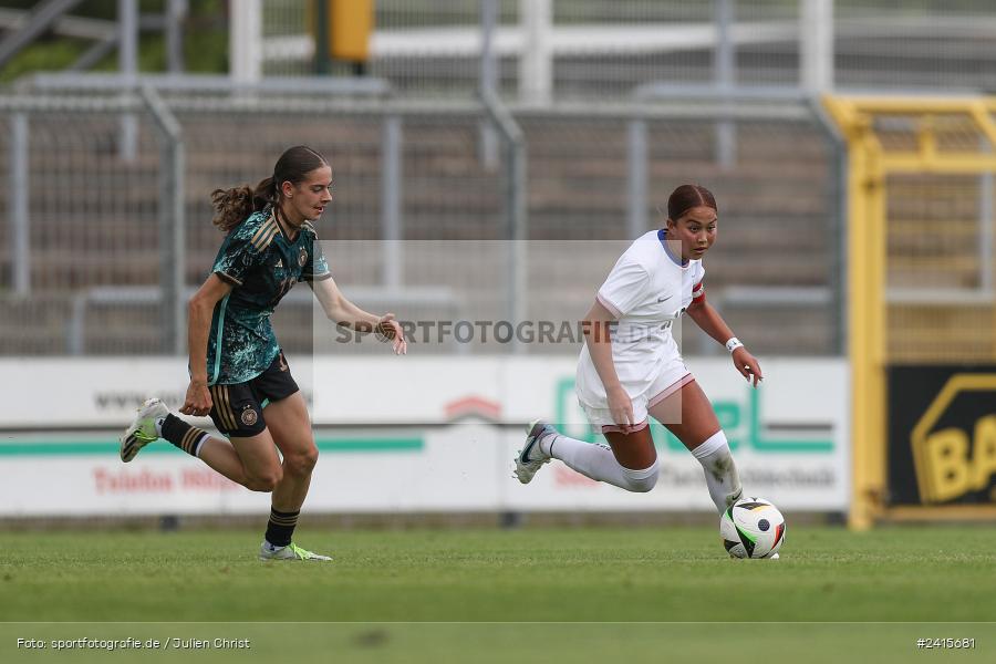 sport, action, Womens U16, USA, Stadion am Schönbusch, Länderspiel, Juniorinnen, GER, Fussball, Deutschland, DFB, Aschaffenburg, 11.06.2024 - Bild-ID: 2415681