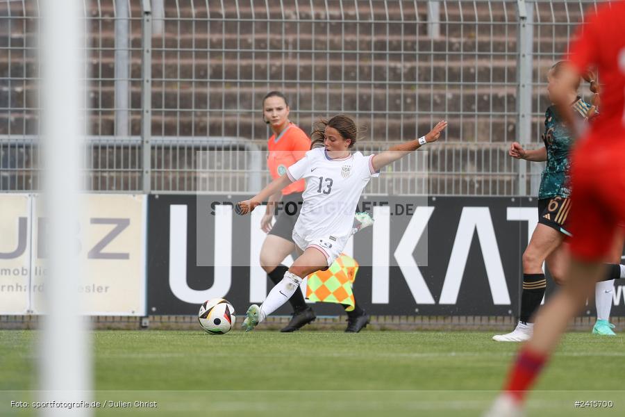 sport, action, Womens U16, USA, Stadion am Schönbusch, Länderspiel, Juniorinnen, GER, Fussball, Deutschland, DFB, Aschaffenburg, 11.06.2024 - Bild-ID: 2415700