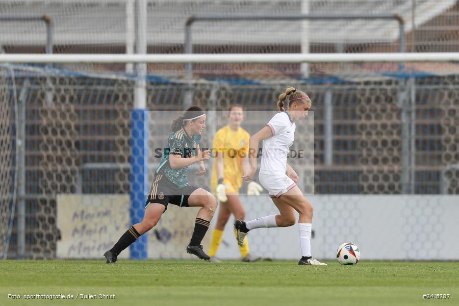 sport, action, Womens U16, USA, Stadion am Schönbusch, Länderspiel, Juniorinnen, GER, Fussball, Deutschland, DFB, Aschaffenburg, 11.06.2024 - Bild-ID: 2415707 sport, action, Womens U16, USA, Stadion am Schönbusch, Länderspiel, Juniorinnen, GER, Fussball, Deutschland, DFB, Aschaffenburg, 11.06.2024 - Bild-ID: 2415707