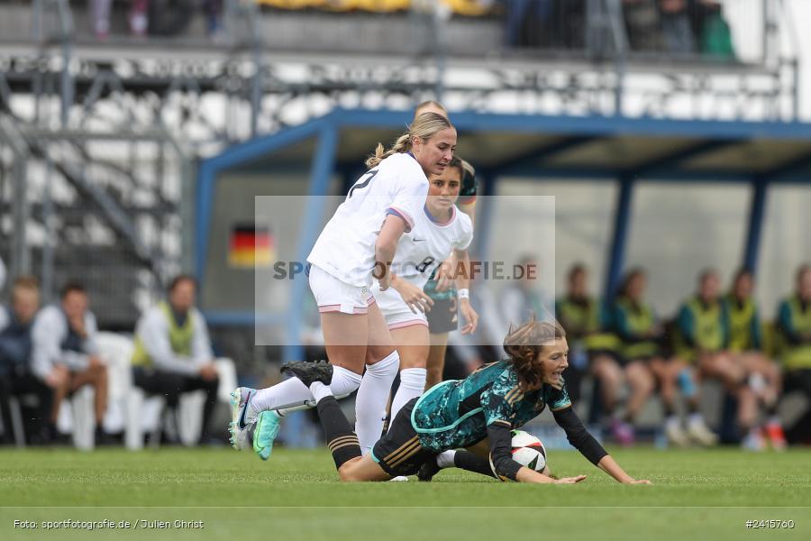 sport, action, Womens U16, USA, Stadion am Schönbusch, Länderspiel, Juniorinnen, GER, Fussball, Deutschland, DFB, Aschaffenburg, 11.06.2024 - Bild-ID: 2415760
