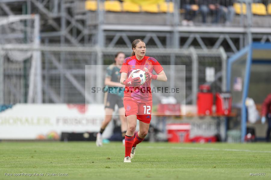 sport, action, Womens U16, USA, Stadion am Schönbusch, Länderspiel, Juniorinnen, GER, Fussball, Deutschland, DFB, Aschaffenburg, 11.06.2024 - Bild-ID: 2415777