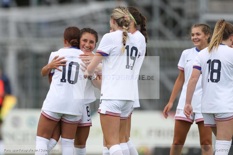 sport, action, Womens U16, USA, Stadion am Schönbusch, Länderspiel, Juniorinnen, GER, Fussball, Deutschland, DFB, Aschaffenburg, 11.06.2024 - Bild-ID: 2415795 sport, action, Womens U16, USA, Stadion am Schönbusch, Länderspiel, Juniorinnen, GER, Fussball, Deutschland, DFB, Aschaffenburg, 11.06.2024 - Bild-ID: 2415795