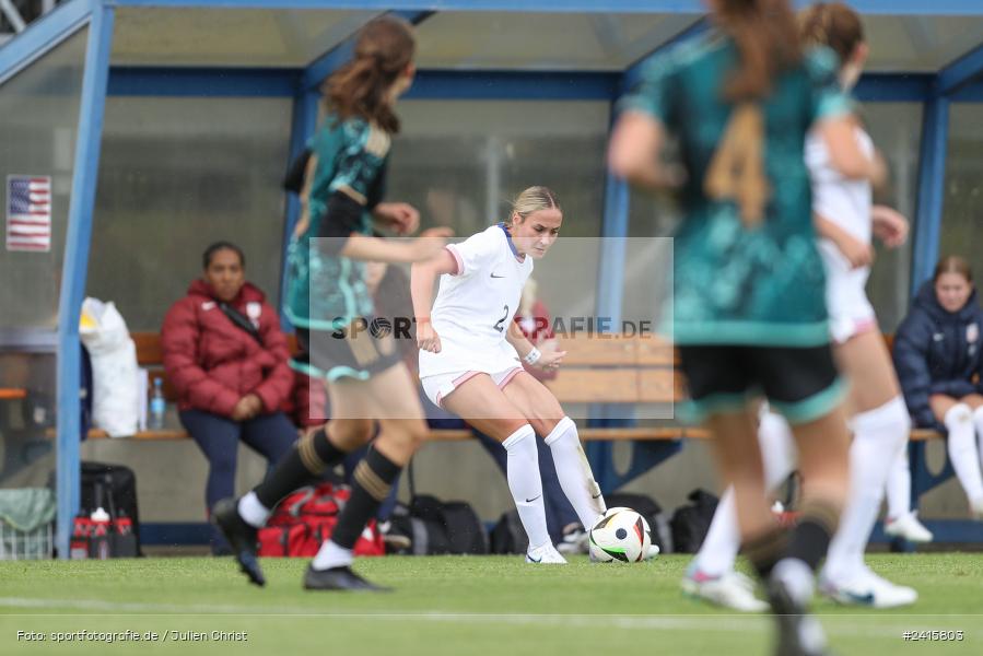 sport, action, Womens U16, USA, Stadion am Schönbusch, Länderspiel, Juniorinnen, GER, Fussball, Deutschland, DFB, Aschaffenburg, 11.06.2024 - Bild-ID: 2415803