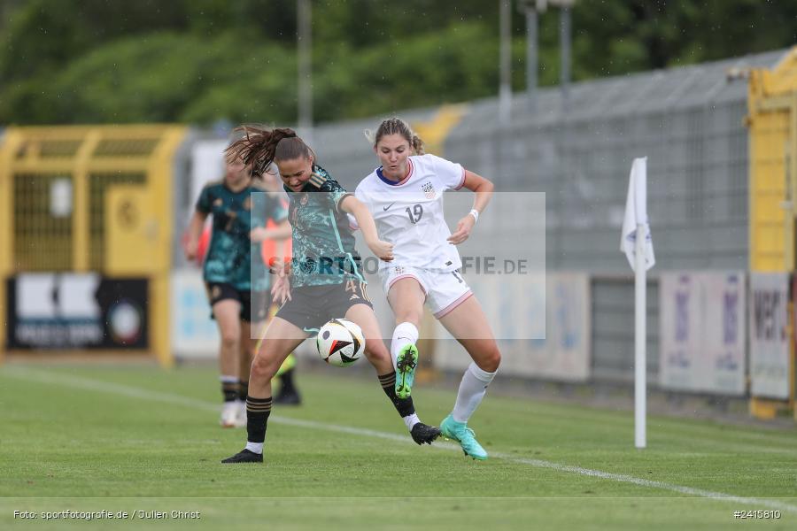 sport, action, Womens U16, USA, Stadion am Schönbusch, Länderspiel, Juniorinnen, GER, Fussball, Deutschland, DFB, Aschaffenburg, 11.06.2024 - Bild-ID: 2415810