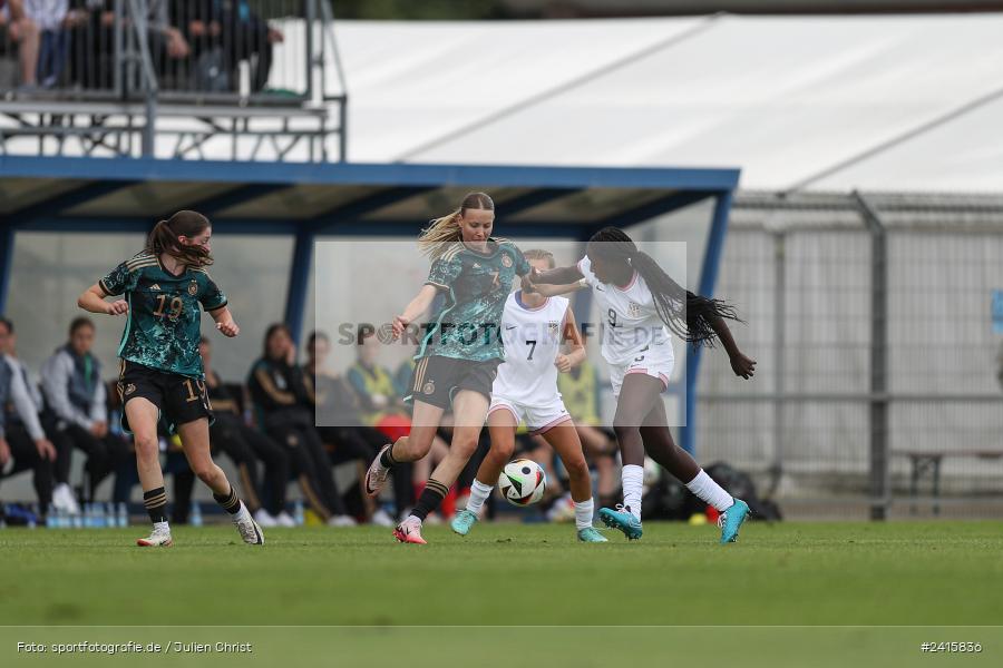 sport, action, Womens U16, USA, Stadion am Schönbusch, Länderspiel, Juniorinnen, GER, Fussball, Deutschland, DFB, Aschaffenburg, 11.06.2024 - Bild-ID: 2415836