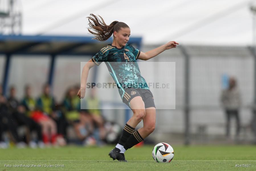 sport, action, Womens U16, USA, Stadion am Schönbusch, Länderspiel, Juniorinnen, GER, Fussball, Deutschland, DFB, Aschaffenburg, 11.06.2024 - Bild-ID: 2415837