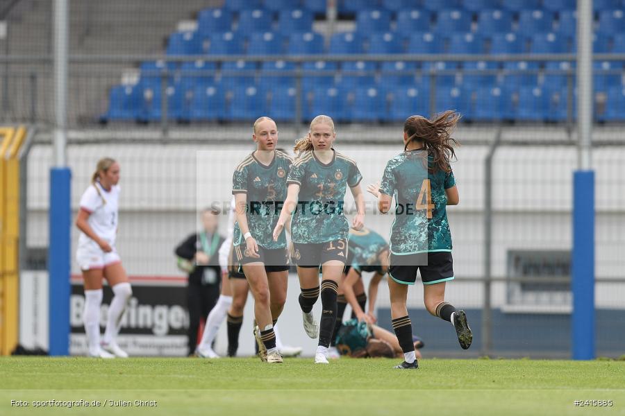 sport, action, Womens U16, USA, Stadion am Schönbusch, Länderspiel, Juniorinnen, GER, Fussball, Deutschland, DFB, Aschaffenburg, 11.06.2024 - Bild-ID: 2415885 sport, action, Womens U16, USA, Stadion am Schönbusch, Länderspiel, Juniorinnen, GER, Fussball, Deutschland, DFB, Aschaffenburg, 11.06.2024 - Bild-ID: 2415885