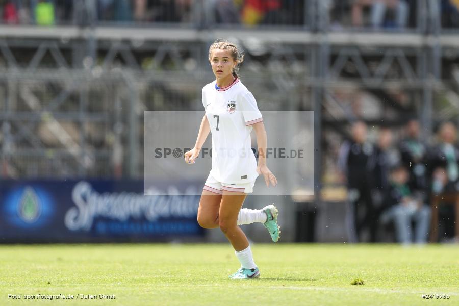 sport, action, Womens U16, USA, Stadion am Schönbusch, Länderspiel, Juniorinnen, GER, Fussball, Deutschland, DFB, Aschaffenburg, 11.06.2024 - Bild-ID: 2415936