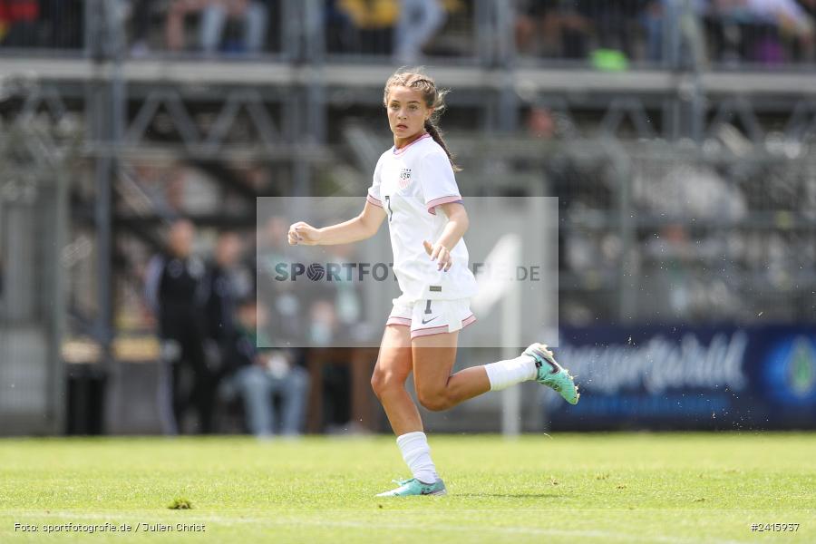sport, action, Womens U16, USA, Stadion am Schönbusch, Länderspiel, Juniorinnen, GER, Fussball, Deutschland, DFB, Aschaffenburg, 11.06.2024 - Bild-ID: 2415937 sport, action, Womens U16, USA, Stadion am Schönbusch, Länderspiel, Juniorinnen, GER, Fussball, Deutschland, DFB, Aschaffenburg, 11.06.2024 - Bild-ID: 2415937