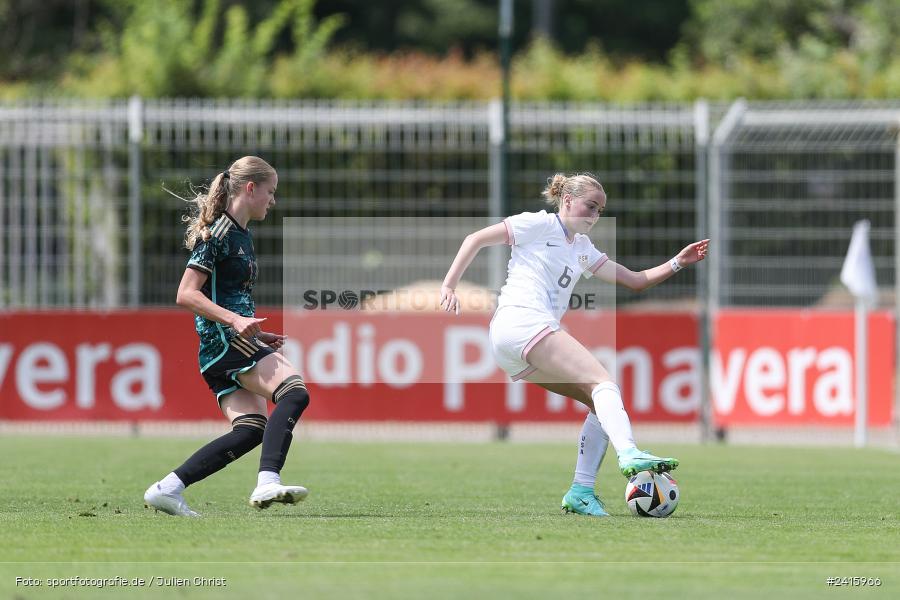 sport, action, Womens U16, USA, Stadion am Schönbusch, Länderspiel, Juniorinnen, GER, Fussball, Deutschland, DFB, Aschaffenburg, 11.06.2024 - Bild-ID: 2415966