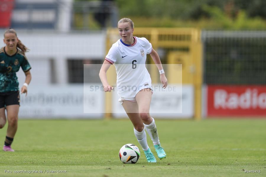 sport, action, Womens U16, USA, Stadion am Schönbusch, Länderspiel, Juniorinnen, GER, Fussball, Deutschland, DFB, Aschaffenburg, 11.06.2024 - Bild-ID: 2415973 sport, action, Womens U16, USA, Stadion am Schönbusch, Länderspiel, Juniorinnen, GER, Fussball, Deutschland, DFB, Aschaffenburg, 11.06.2024 - Bild-ID: 2415973