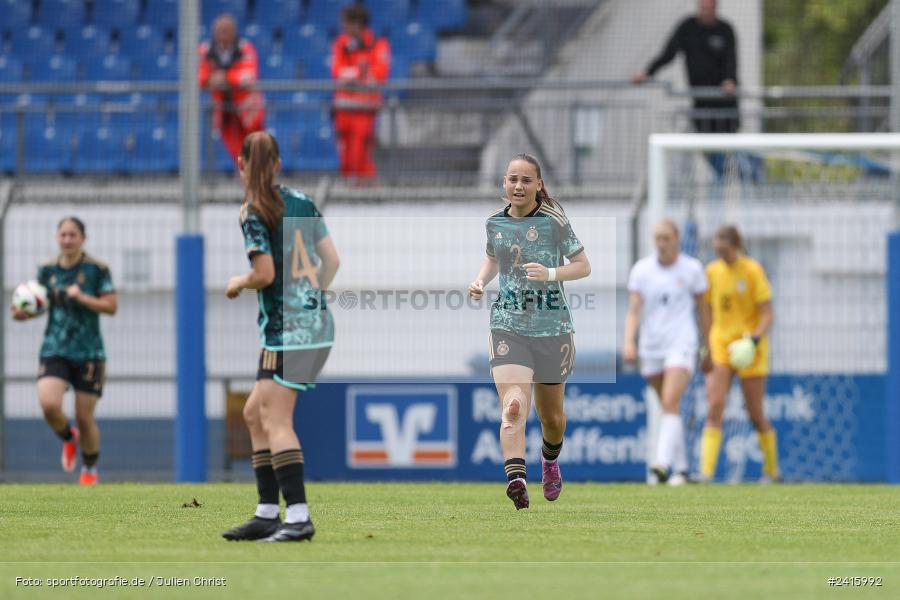 sport, action, Womens U16, USA, Stadion am Schönbusch, Länderspiel, Juniorinnen, GER, Fussball, Deutschland, DFB, Aschaffenburg, 11.06.2024 - Bild-ID: 2415992