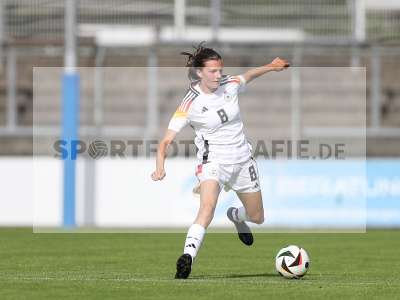 Bild-ID: 2415000