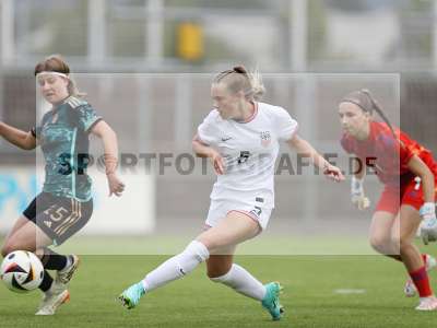 Fotos von Deutschland - USA auf sportfotografie.de