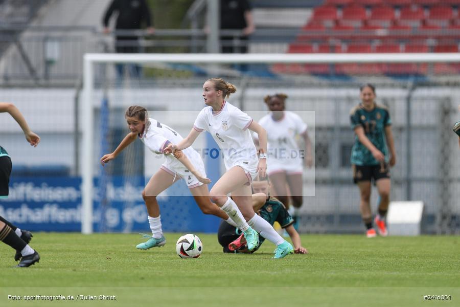 sport, action, Womens U16, USA, Stadion am Schönbusch, Länderspiel, Juniorinnen, GER, Fussball, Deutschland, DFB, Aschaffenburg, 11.06.2024 - Bild-ID: 2416001