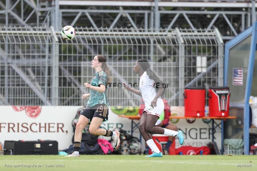 sport, action, Womens U16, USA, Stadion am Schönbusch, Länderspiel, Juniorinnen, GER, Fussball, Deutschland, DFB, Aschaffenburg, 11.06.2024 - Bild-ID: 2416017 sport, action, Womens U16, USA, Stadion am Schönbusch, Länderspiel, Juniorinnen, GER, Fussball, Deutschland, DFB, Aschaffenburg, 11.06.2024 - Bild-ID: 2416017