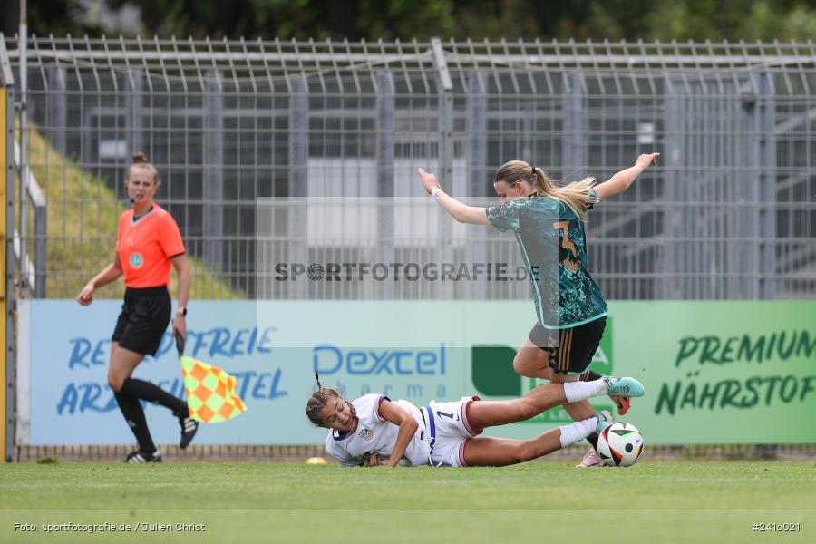 sport, action, Womens U16, USA, Stadion am Schönbusch, Länderspiel, Juniorinnen, GER, Fussball, Deutschland, DFB, Aschaffenburg, 11.06.2024 - Bild-ID: 2416021