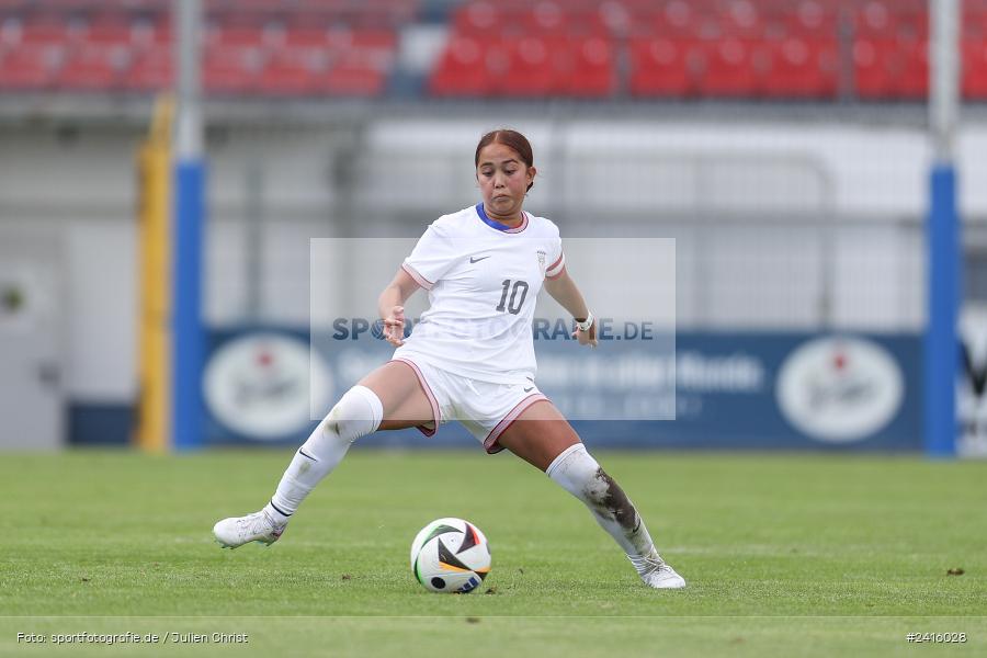sport, action, Womens U16, USA, Stadion am Schönbusch, Länderspiel, Juniorinnen, GER, Fussball, Deutschland, DFB, Aschaffenburg, 11.06.2024 - Bild-ID: 2416028 sport, action, Womens U16, USA, Stadion am Schönbusch, Länderspiel, Juniorinnen, GER, Fussball, Deutschland, DFB, Aschaffenburg, 11.06.2024 - Bild-ID: 2416028