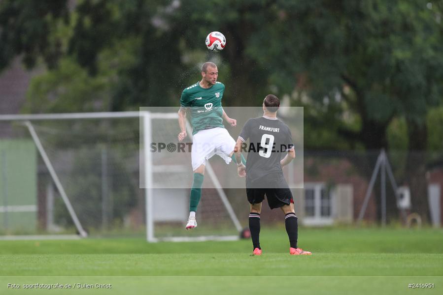 Nebenplatz 9, Sachs Stadion, Schweinfurt, 30.06.2024, sport, action, BFV, Fussball, Regionalfreundschaftsspiele, Regionalliga Südwest, Regionalliga Bayern, SGE, FCS, Eintracht Frankfurt U21, 1. FC Schweinfurt 1905 - Bild-ID: 2416951