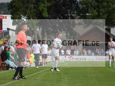 Fotos von TSV Karlburg - 1. FC Schweinfurt 1905 auf sportfotografie.de