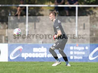 Fotos von SV Viktoria Aschaffenburg - FC Bayern Alzenau auf sportfotografie.de