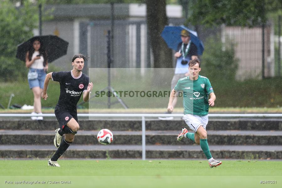 Nebenplatz 9, Sachs Stadion, Schweinfurt, 30.06.2024, sport, action, BFV, Fussball, Regionalfreundschaftsspiele, Regionalliga Südwest, Regionalliga Bayern, SGE, FCS, Eintracht Frankfurt U21, 1. FC Schweinfurt 1905 - Bild-ID: 2417031
