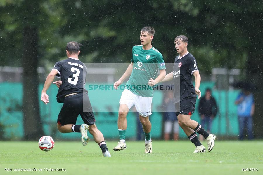 Nebenplatz 9, Sachs Stadion, Schweinfurt, 30.06.2024, sport, action, BFV, Fussball, Regionalfreundschaftsspiele, Regionalliga Südwest, Regionalliga Bayern, SGE, FCS, Eintracht Frankfurt U21, 1. FC Schweinfurt 1905 - Bild-ID: 2417090