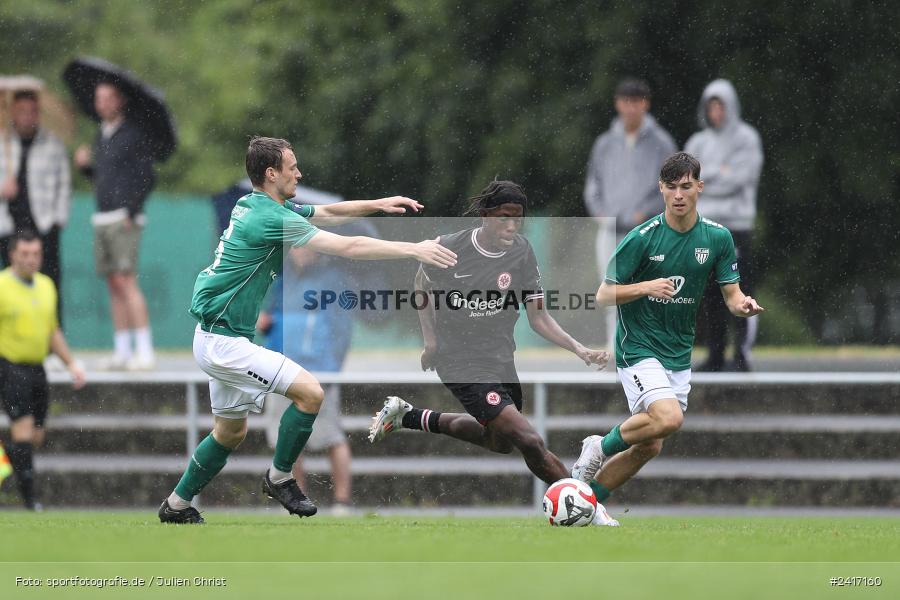 Nebenplatz 9, Sachs Stadion, Schweinfurt, 30.06.2024, sport, action, BFV, Fussball, Regionalfreundschaftsspiele, Regionalliga Südwest, Regionalliga Bayern, SGE, FCS, Eintracht Frankfurt U21, 1. FC Schweinfurt 1905 - Bild-ID: 2417160 Nebenplatz 9, Sachs Stadion, Schweinfurt, 30.06.2024, sport, action, BFV, Fussball, Regionalfreundschaftsspiele, Regionalliga Südwest, Regionalliga Bayern, SGE, FCS, Eintracht Frankfurt U21, 1. FC Schweinfurt 1905 - Bild-ID: 2417160