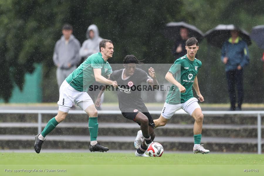 Nebenplatz 9, Sachs Stadion, Schweinfurt, 30.06.2024, sport, action, BFV, Fussball, Regionalfreundschaftsspiele, Regionalliga Südwest, Regionalliga Bayern, SGE, FCS, Eintracht Frankfurt U21, 1. FC Schweinfurt 1905 - Bild-ID: 2417162 Nebenplatz 9, Sachs Stadion, Schweinfurt, 30.06.2024, sport, action, BFV, Fussball, Regionalfreundschaftsspiele, Regionalliga Südwest, Regionalliga Bayern, SGE, FCS, Eintracht Frankfurt U21, 1. FC Schweinfurt 1905 - Bild-ID: 2417162