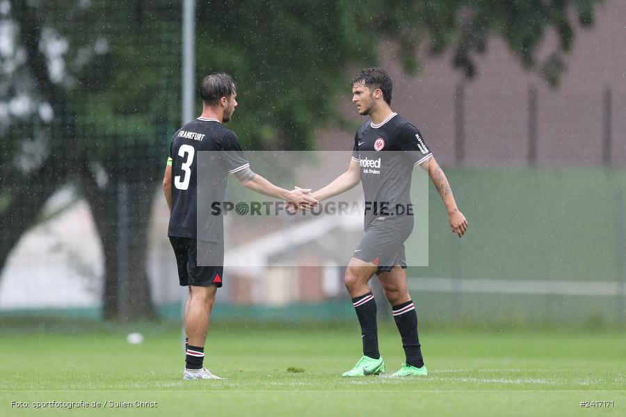 Nebenplatz 9, Sachs Stadion, Schweinfurt, 30.06.2024, sport, action, BFV, Fussball, Regionalfreundschaftsspiele, Regionalliga Südwest, Regionalliga Bayern, SGE, FCS, Eintracht Frankfurt U21, 1. FC Schweinfurt 1905 - Bild-ID: 2417171